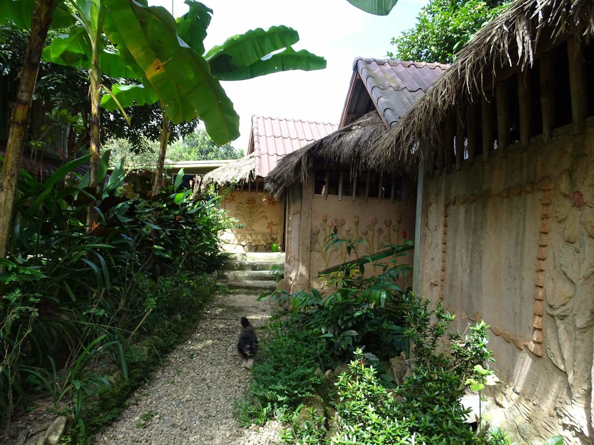 Hill Tribe Art House Apartment Chiang Rai Exterior photo